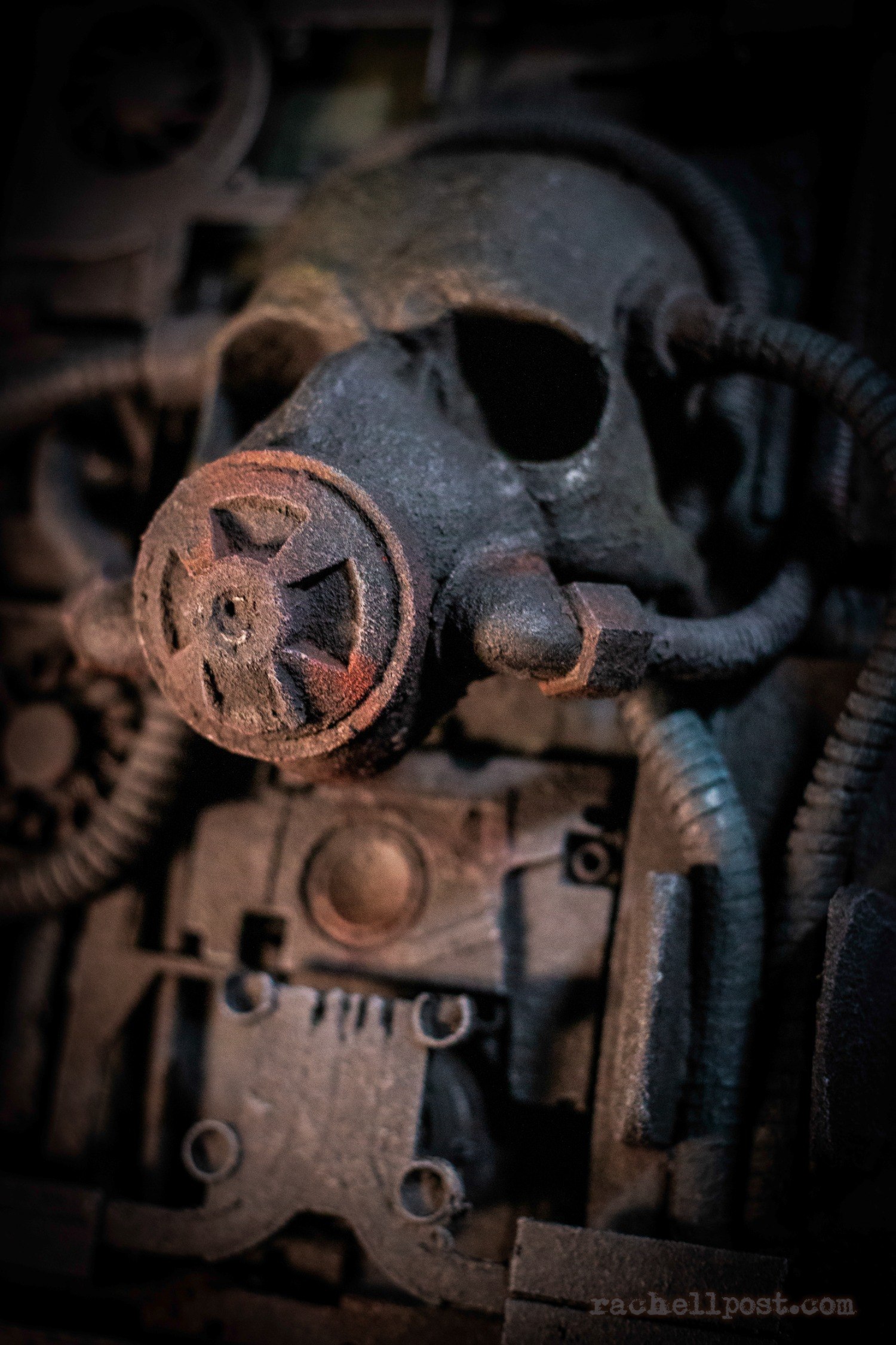EMANU detail 4